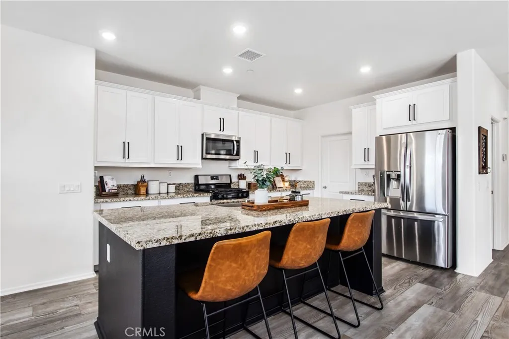 30219 Old Mill Road, Menifee, California 92584 home-pic-8